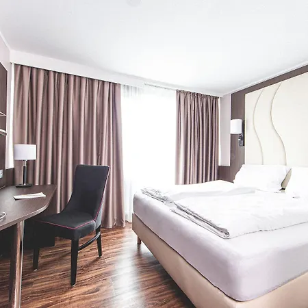Plaza Foehr Am Bodensee 4*
