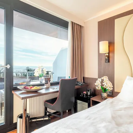 Plaza Foehr Am Bodensee 4*