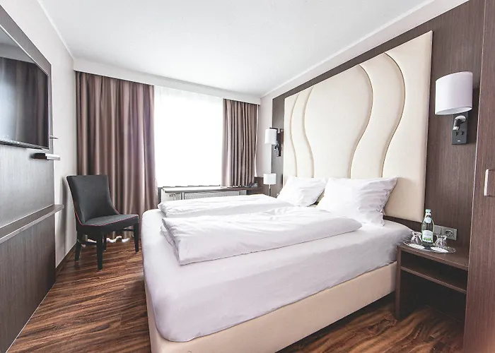 Hotel Plaza Foehr Am Bodensee 4*